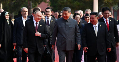 Défilé militaire géant à Pékin : pour Donald Trump, Xi Jinping « conspire » contre les États-Unis avec Vladimir Poutine et Kim Jong-un