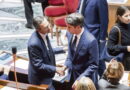 « Depuis un an on se regarde tous en se demandant à quoi on sert » : avec la chute annoncée du gouvernement, le « socle commun » en ruines - L'Humanité