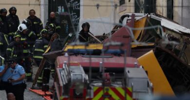 Déraillement d’un funiculaire à Lisbonne : au moins 15 morts