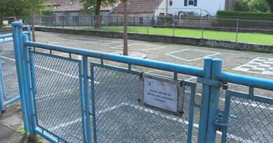 Des cours d'école où règne désormais le silence : le conseil municipal de ce village démissionne le jour de la rentrée scolaire