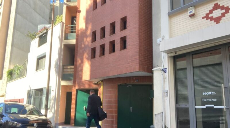 Des têtes de cochon découvertes devant six mosquées à Paris et en Île-de-France, une enquête ouverte