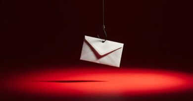 Diffusées par SMS, les arnaques aux faux colis deviennent toujours plus sophistiquées - Le Temps