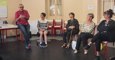 Discuter, échanger, et lutter contre la sclérose en plaques à Millau