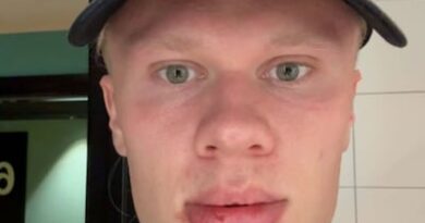 Drôle de blessure pour Erling Haaland avec la Norvège: “Je me suis fait attaquer par la porte du bus”