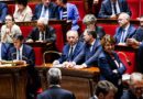 En direct, chute du gouvernement Bayrou : posez vos questions à Françoise Fressoz, éditorialiste au « Monde »