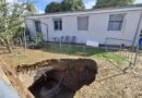 " Encore un peu plus gros et la maison s'effondre", un trou béant de quatre mètres se forme dans un jardin
