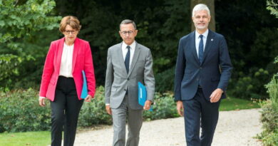 Entre Retailleau et Wauquiez, c'est la guerre des Bleus 