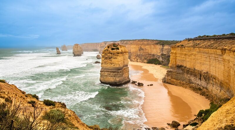 Bretagne, Rennes, Brest, coast, lighthouse, beach, village, Celtic, cliffs, landscape