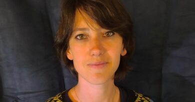 Florence Ihaddadene, sociologue : « Le travail gratuit des jeunes les prépare à une forme de docilité vis-à-vis du marché du travail »