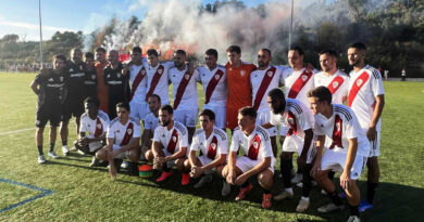 Football - L'AC Ajaccio a retrouvé le terrain dans une ambiance emplie d'émotion