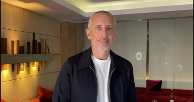 Gad Elmaleh : ”Jouer au Maroc, à Casa, c’est comme jouer devant la grande famille”