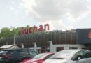 Grande distribution : un salarié mis à pied pour avoir chanté trop fort