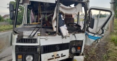 Guerre en Ukraine : Des employés municipaux blessés et des équipements endommagés Kostiantynivka