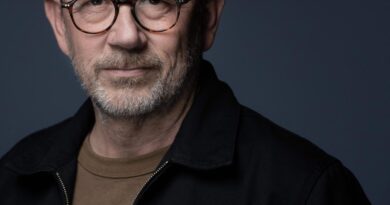 « Il m’est désormais impossible d’assurer sereinement le débat hebdomadaire prévu » : le journaliste Thomas Legrand renonce à son émission sur France Inter