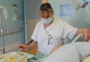 "Ils ne prennent qu'une douche par mois". Un centre de gérontologie sous le coup d'une procédure pour danger grave et imminent