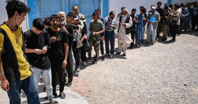 «Ils nous traitaient comme des animaux»: la déportation de masse des Afghans expulsés d’Iran
