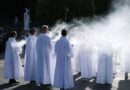 « Ils veulent de la prière et de la transcendance » : qui sont les jeunes qui s’engagent dans la vie religieuse ?