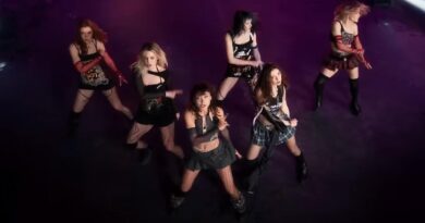 “Immorales, impudiques” : en Turquie, le girls band Manifest ciblé par les autorités
