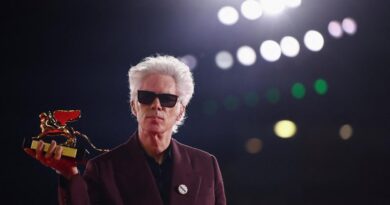 Jim Jarmusch Lion d’or à Venise, photojournalisme, Londres, Argentine : les informations de la nuit