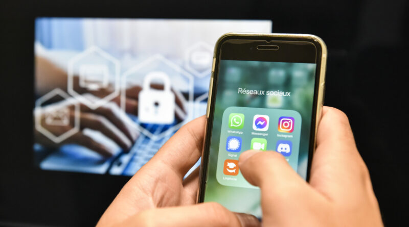 L’Australie veut obliger les géants du numérique à lutter contre les "deepfakes" pornographiques
