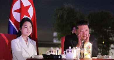 La propagande nord-coréenne met en avant la fille de Kim Jong Un : une future dirigeante ? - RTBF Actus