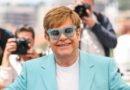 La santé d'Elton John au plus mal ? Des photos du chanteur sur son lit d'hôpital inquiètent