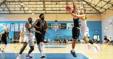 Large victoire du Cep Lorient contre Fougères en amical, à Guipavas