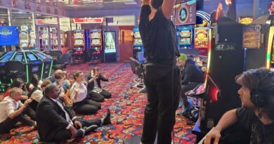 Le Casino de Barbazan se transforme en décor de cinéma pendant une semaine pour le tournage d’un court-métrage