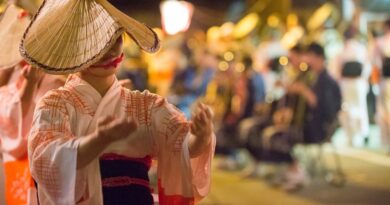 Le Japon accueille l’automne avec les matsuri de septembre