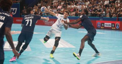Le Montpellier Handball remporte le Trophée des champions contre le PSG  - ici