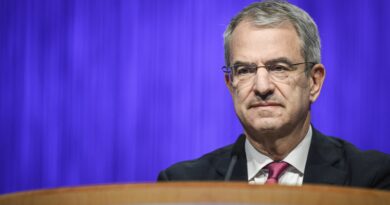 Le directeur général de Nestlé licencié pour relation amoureuse non déclarée « avec une subordonnée directe »