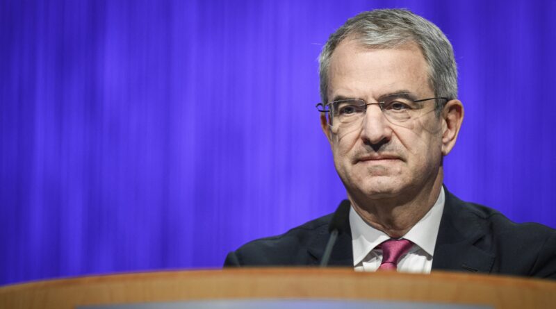 Le directeur général de Nestlé licencié pour relation amoureuse non déclarée « avec une subordonnée directe »