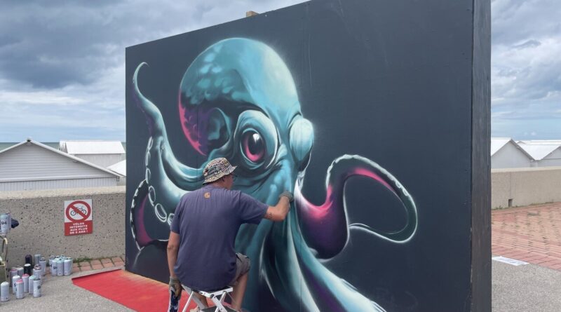 Le festival des graffeurs envahit l'esplanade de Mers-les-Bains