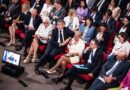 Le gouvernement Bayrou, quatrième plus bref de la Vᵉ République
