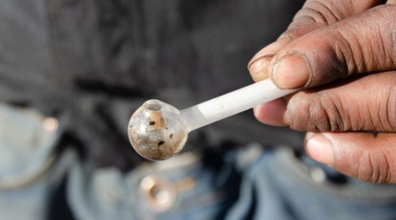 Le gouvernement polynésien veut interdire les pipes "bulle" servant à fumer de l’ice