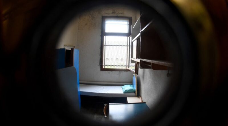 Légionelles à la prison des femmes de Rennes : une détenue réclame de l'eau en bouteilles, sa demande rejetée par le tribunal administratif