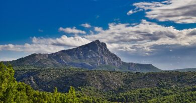 Provence Alpes Côte d’Azur, Marseille, Nice, landscape, sea, mountain, Villéenne