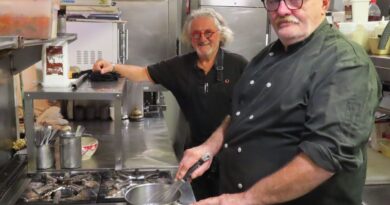 « Les caméras, je n’ai pas l’habitude » : sur M6, Jako et Olivier affrontent trois restaurants des Hauts-de-France