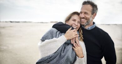 Les conseils d’une thérapeute de couple pour entretenir la flamme après plusieurs années de relation - RTBF Actus