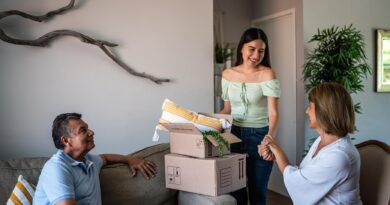Les jeunes urbains restent plus longtemps chez leurs parents et ça n’a rien d’étonnant