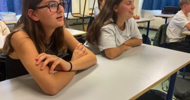 "Les sciences, c’est pour tout le monde" : le plan "Filles et Maths", pour donner confiance aux collégiennes