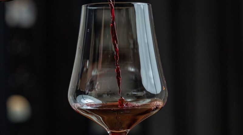 Les sommeliers du Gabriel à Bordeaux et du Logis de la Cadène à Saint-Emilion, ambassadeurs des vins de notre vignoble - ici