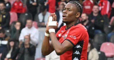Mercato EA Guingamp. Direction la Russie pour Jacques Siwe . Sport
