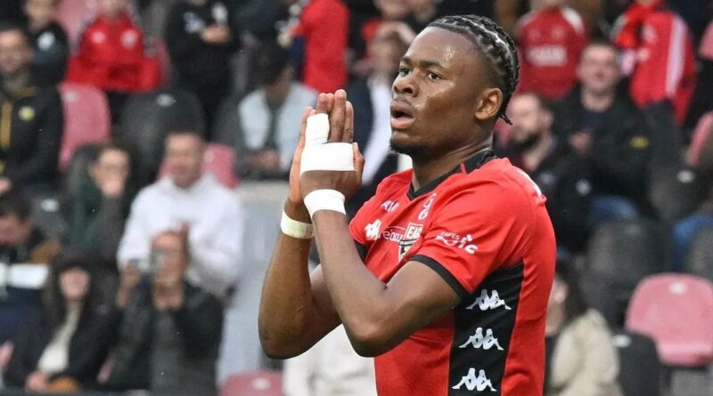 Mercato EA Guingamp. Direction la Russie pour Jacques Siwe . Sport
