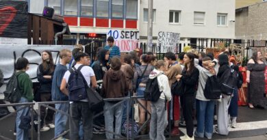 Mouvement « Bloquons tout » : le lycée Berthelot bloqué à Châtellerault
