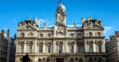 Municipales : les élections se tiendront les 15 et 22 mars 2026