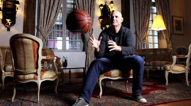 « Myron Bolitar, c'est moi en mieux » : Harlan Coben raconte son rapport au sport et comment il l'inspire pour les personnages de ses polars