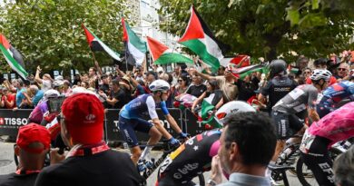 Netanyahu vole au secours de la formation Israël Premier Tech, cible de manifestations sur le Tour d’Espagne