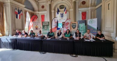 "Nos budgets augmentent, les subventions baissent" : neuf clubs de sport créent un collectif à Saint-Étienne  - ici