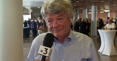 "On est dans un pays émietté" : 3 questions à Jean-Louis Borloo, à quelques jours d'une possible censure du gouvernement Bayrou